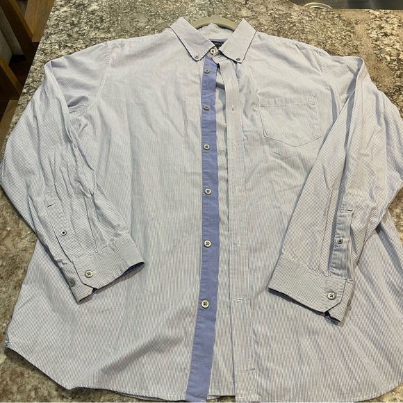 Banana Republic Other - Banana Republic Long Sleeve Button Down | Size XL | Blue and White